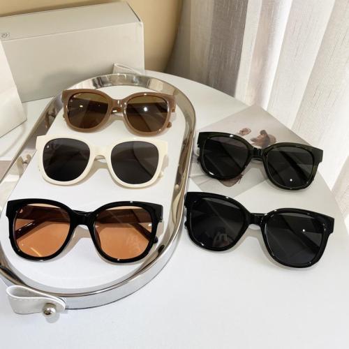 One pc new stylish 5 colors big frame polarized uv protection sunglasses