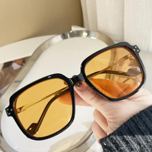 One pc new stylish 8 colors big square frame uv protection sunglasses