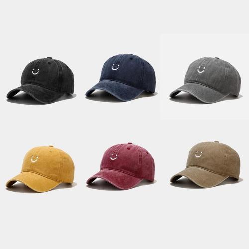 One piece smiley embroidered outdoor adjustable baseball cap