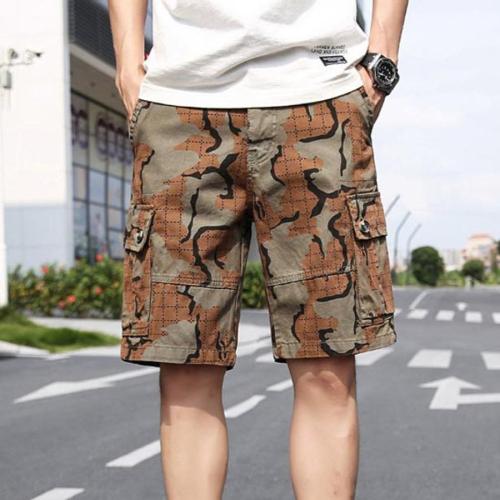 Stylish plus size non-stretch camo batch printing pocket cargo shorts size run small