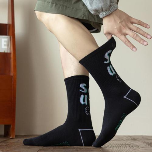 One pair new cotton stretch letter pattern warm sport socks