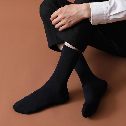 One pair new cotton 5 colors solid color stretch crew socks