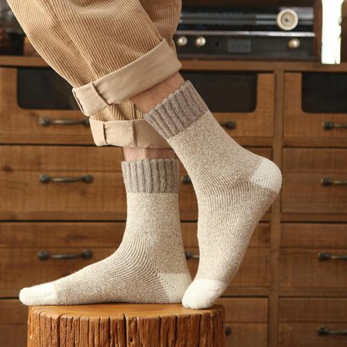One pair new stylish 3 colors contrast color thicken warm crew socks