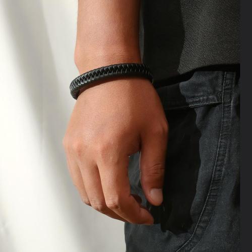 One pc stylish black braided titanium steel magnetic clasp bracelet