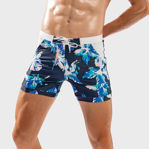 Plus size leaf printing tie-waist with lined beach shorts