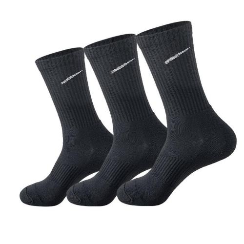 One pair new sports basketball outdoor cotton crew socks(suitable for sizes 38-46)